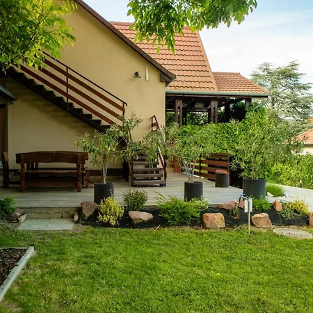 Anno Hébergement de vacances Balatonföldvár